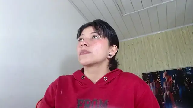 Snapshot of Raven_Rouge_ chatting on September 28, 2025, 5:24 am Raven Rouge  online show from September 28, 2025, 5:24 am