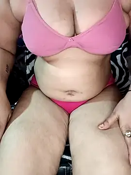 Snapshot of lal_pari chatting on November 3, 2025, 8:26 am lal pari online show from November 3, 2025, 8:26 am