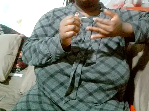 Snapshot of bustydivaxx21 chatting on September 25, 2025, 6:33 pm bustydivaxx21 online show from September 25, 2025, 6:33 pm