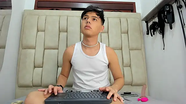 Snapshot of Felipe_Cold chatting on September 30, 2025, 2:16 am Felipe Cold online show from September 30, 2025, 2:16 am