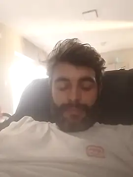 Snapshot of rafaelstorm90 chatting on September 11, 2025, 10:26 am rafaelstorm90 online show from September 11, 2025, 10:26 am