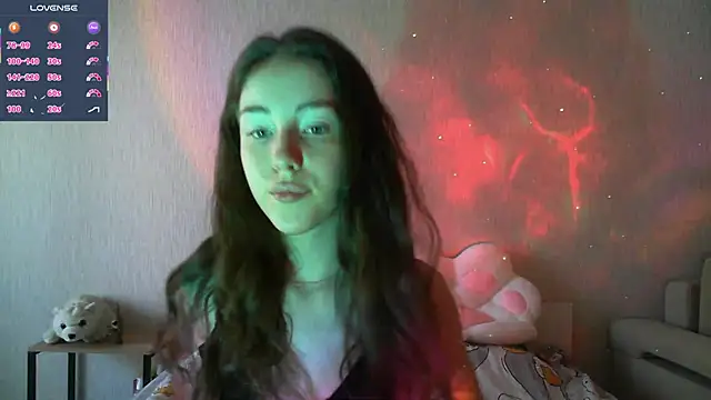 Snapshot of eskatmi chatting on October 9, 2025, 12:52 am eskatmi online show from October 9, 2025, 12:52 am