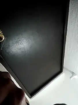 Snapshot of sanf8z chatting on October 25, 2025, 12:02 pm sanf8z online show from October 25, 2025, 12:02 pm