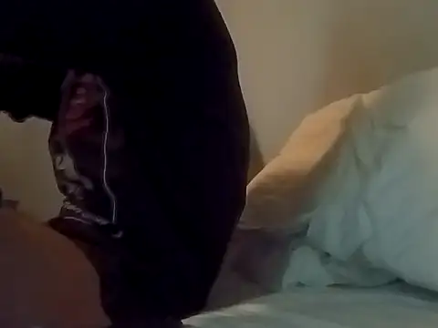 Snapshot of StirringFraction chatting on September 17, 2025, 5:53 am StirringFraction online show from September 17, 2025, 5:53 am