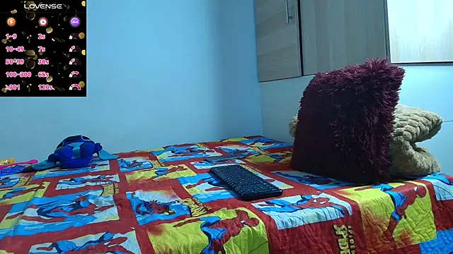 Snapshot of HARVEY_HARDMAN chatting on October 9, 2025, 9:35 pm HARVEY HARDMAN online show from October 9, 2025, 9:35 pm