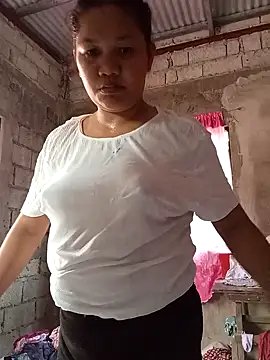 twerkingmom online show from September 16, 2025, 5:19 am