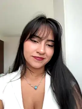  Layla69  online show from October 1, 2025, 7:09 pm