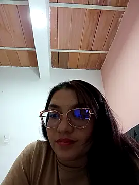 Snapshot of Sensual_Anyelie chatting on November 11, 2025, 1:27 am Sensual Anyelie online show from November 11, 2025, 1:27 am