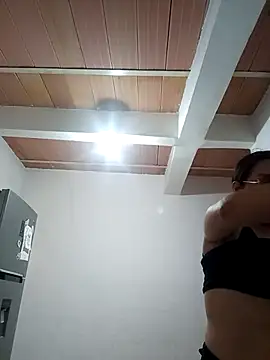 Snapshot of Sensual_Anyelie chatting on November 13, 2025, 6:29 pm Sensual Anyelie online show from November 13, 2025, 6:29 pm