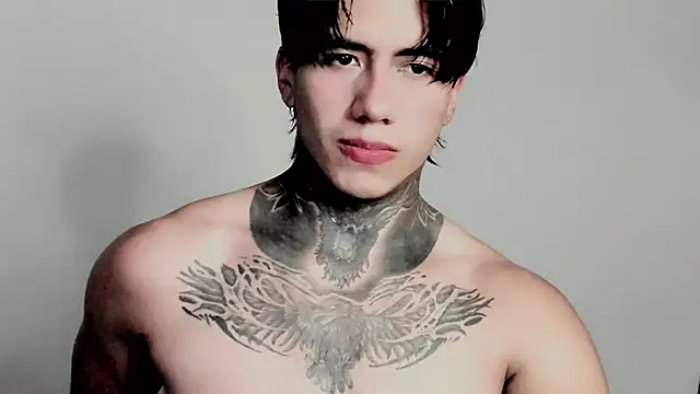 Snapshot of Alex_bdsmz chatting on November 4, 2025, 10:53 pm Alex bdsmz online show from November 4, 2025, 10:53 pm