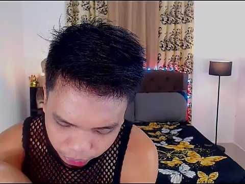 Snapshot of XExtraServiceManX chatting on September 29, 2025, 1:16 pm XExtraServiceManX online show from September 29, 2025, 1:16 pm