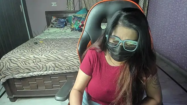 Snapshot of ShylaGill chatting on October 26, 2025, 6:03 pm ShylaGill online show from October 26, 2025, 6:03 pm