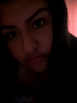 Snapshot of Regina_Escobar chatting on September 20, 2025, 7:37 pm Regina Escobar online show from September 20, 2025, 7:37 pm