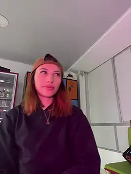 Snapshot of AriaBliss- chatting on September 14, 2025, 4:11 am AriaBliss- online show from September 14, 2025, 4:11 am