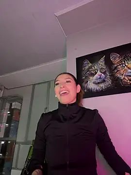 Snapshot of AriaBliss- chatting on September 24, 2025, 3:54 am AriaBliss- online show from September 24, 2025, 3:54 am