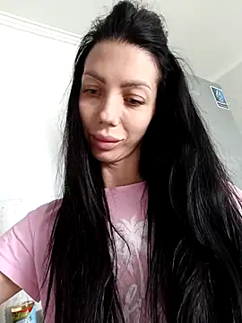 Snapshot of Princessa99885 chatting on September 15, 2025, 12:27 pm Princessa99885 online show from September 15, 2025, 12:27 pm