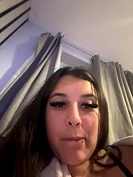 Amelianunnxx online show from October 24, 2025, 8:27 pm