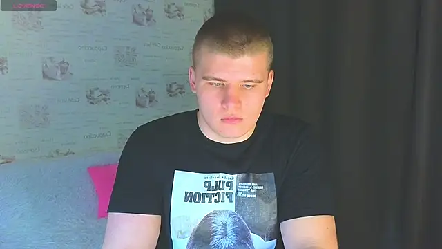 Snapshot of kittenmurr chatting on October 9, 2025, 10:19 pm kittenmurr online show from October 9, 2025, 10:19 pm