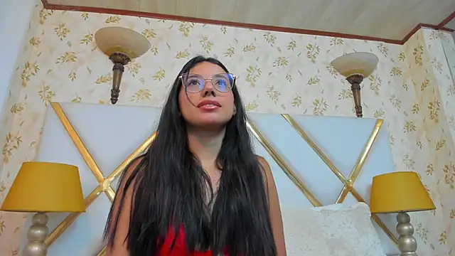 Snapshot of LiliithQueen chatting on October 2, 2025, 7:54 pm LiliithQueen online show from October 2, 2025, 7:54 pm