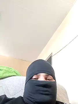 Snapshot of caruso01 chatting on November 12, 2025, 3:23 pm caruso01 online show from November 12, 2025, 3:23 pm