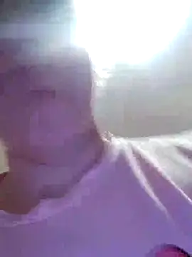 Snapshot of Kiss_Eva chatting on October 15, 2025, 5:02 pm Kiss Eva online show from October 15, 2025, 5:02 pm