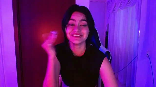 Snapshot of Sofia_Tanaka chatting on September 12, 2025, 12:16 pm Sofia Tanaka online show from September 12, 2025, 12:16 pm