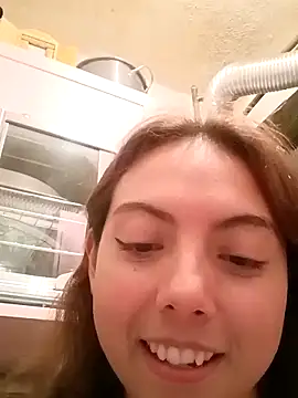 Snapshot of MoonBlueSex chatting on September 14, 2025, 4:33 am MoonBlueSex online show from September 14, 2025, 4:33 am