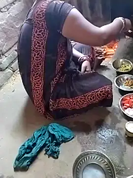 Snapshot of Pinki_bhabi_2002 chatting on November 19, 2025, 6:13 am Pinki bhabi 2002 online show from November 19, 2025, 6:13 am