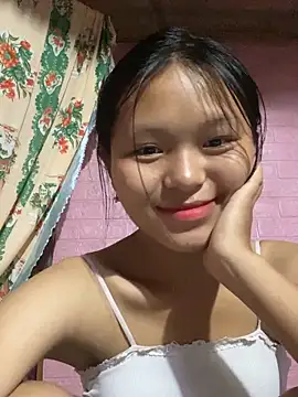 Snapshot of milo_bae chatting on October 3, 2025, 11:35 pm milo bae online show from October 3, 2025, 11:35 pm