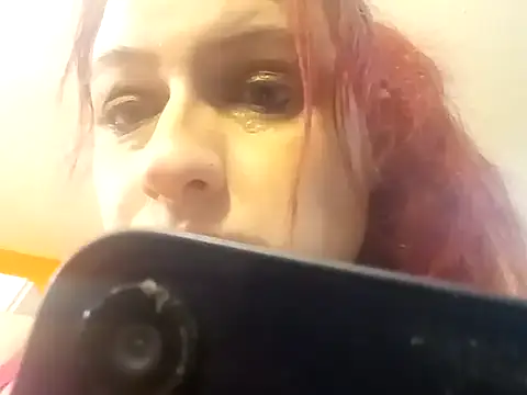 Snapshot of LusciousKandy chatting on October 7, 2025, 6:49 pm LusciousKandy online show from October 7, 2025, 6:49 pm