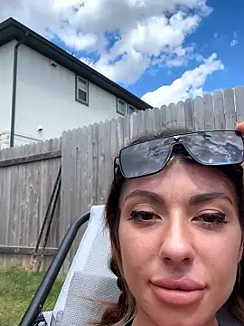 Snapshot of bbgurlnickii chatting on September 25, 2025, 6:22 pm bbgurlnickii online show from September 25, 2025, 6:22 pm