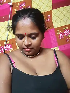 Snapshot of Hot-Show2 chatting on September 10, 2025, 3:56 pm Hot-Show2 online show from September 10, 2025, 3:56 pm