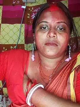 Snapshot of Hot-Show2 chatting on October 3, 2025, 4:37 pm Hot-Show2 online show from October 3, 2025, 4:37 pm