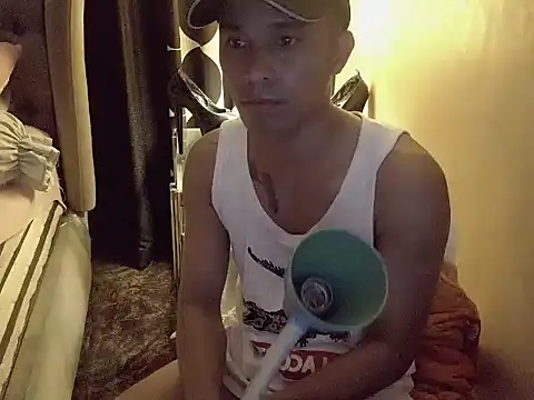 Snapshot of AsianHorseCockOwen chatting on November 15, 2025, 12:02 pm AsianHorseCockOwen online show from November 15, 2025, 12:02 pm