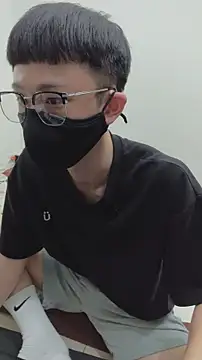 Snapshot of CYCYCYCYCY chatting on October 22, 2025, 1:11 pm CYCYCYCYCY online show from October 22, 2025, 1:11 pm