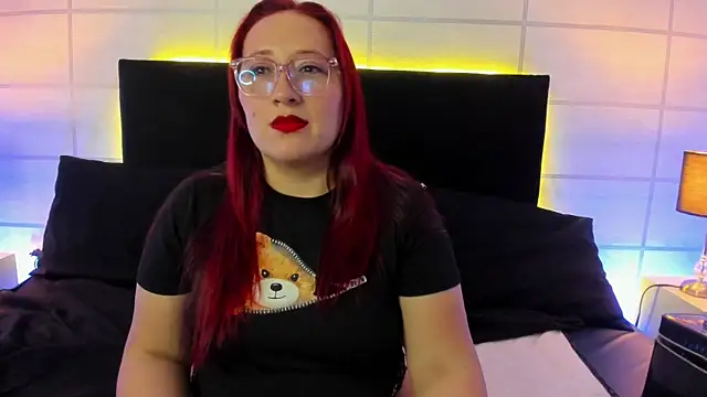 Snapshot of fieryluciana chatting on October 16, 2025, 3:40 am fieryluciana online show from October 16, 2025, 3:40 am