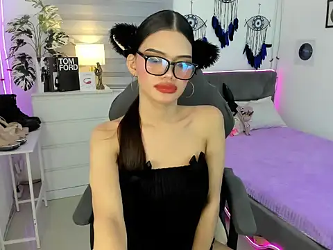 Snapshot of tstoni_talks chatting on October 28, 2025, 10:01 pm tstoni talks online show from October 28, 2025, 10:01 pm