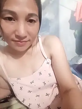 Snapshot of YAYAA-502 chatting on September 12, 2025, 2:39 pm YAYAA-502 online show from September 12, 2025, 2:39 pm