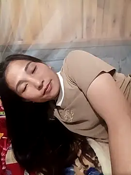 Snapshot of YAYAA-502 chatting on October 7, 2025, 1:08 pm YAYAA-502 online show from October 7, 2025, 1:08 pm