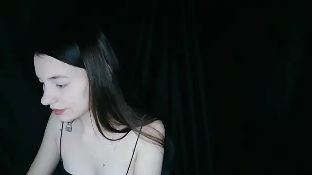 Snapshot of Liza-Kitty chatting on September 13, 2025, 8:14 am Liza-Kitty online show from September 13, 2025, 8:14 am