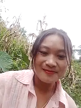 Snapshot of lusy-bae chatting on September 28, 2025, 1:22 am lusy-bae online show from September 28, 2025, 1:22 am