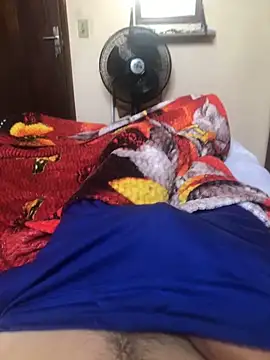 jmmm140793 online show from October 26, 2025, 12:11 pm