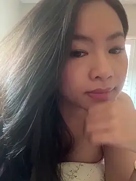 Snapshot of KaraMeii chatting on September 9, 2025, 4:45 am KaraMeii online show from September 9, 2025, 4:45 am