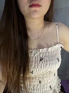 Snapshot of Hinne07 chatting on September 17, 2025, 3:14 pm Hinne07 online show from September 17, 2025, 3:14 pm