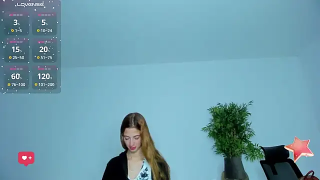 Snapshot of Emilywillis8 chatting on September 19, 2025, 1:01 pm Emilywillis8 online show from September 19, 2025, 1:01 pm