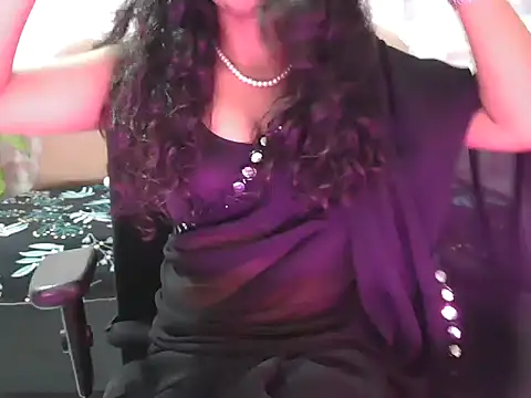 Snapshot of shaalu_sharma chatting on September 11, 2025, 6:57 am shaalu sharma online show from September 11, 2025, 6:57 am