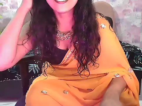 Snapshot of shaalu_sharma chatting on September 21, 2025, 6:37 am shaalu sharma online show from September 21, 2025, 6:37 am