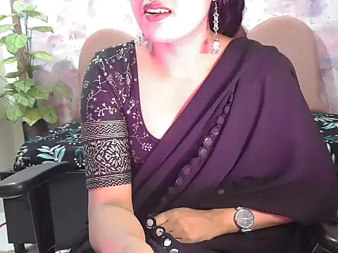 Snapshot of shaalu_sharma chatting on September 30, 2025, 5:34 am shaalu sharma online show from September 30, 2025, 5:34 am