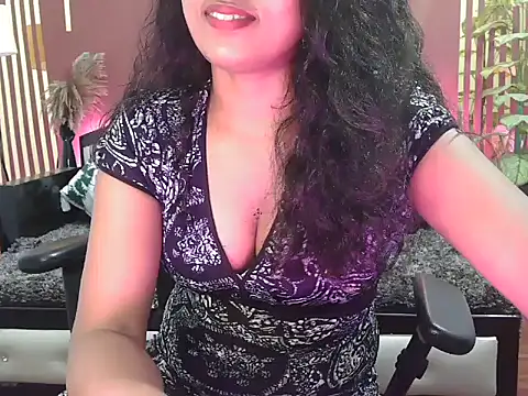 Snapshot of shaalu_sharma chatting on October 15, 2025, 9:48 pm shaalu sharma online show from October 15, 2025, 9:48 pm