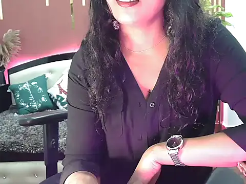 Snapshot of shaalu_sharma chatting on October 22, 2025, 7:30 am shaalu sharma online show from October 22, 2025, 7:30 am